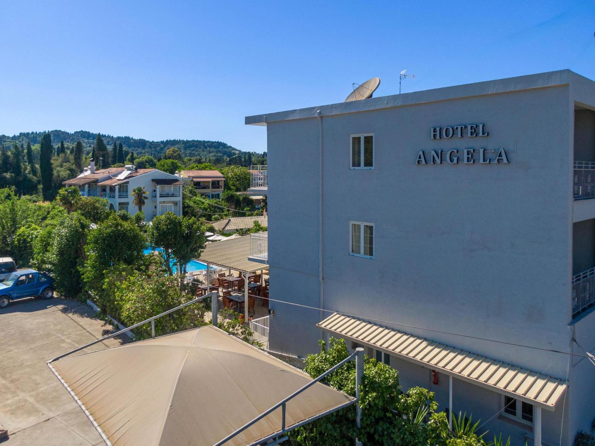 Angela Hotel & Apartments Гоувия Экстерьер фото